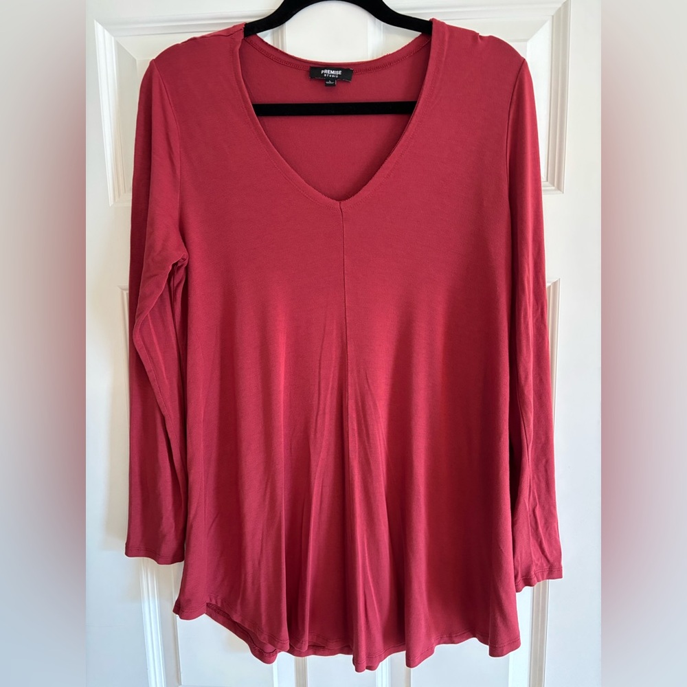 PREMISE Studio. Rust colored l/s tunic, perfect for fall. Size large